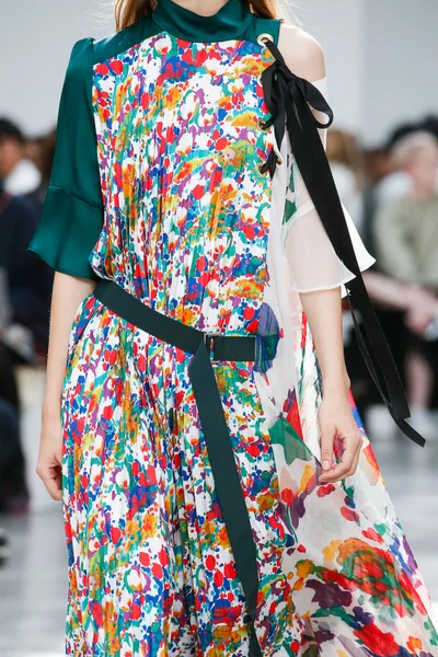 Look 91